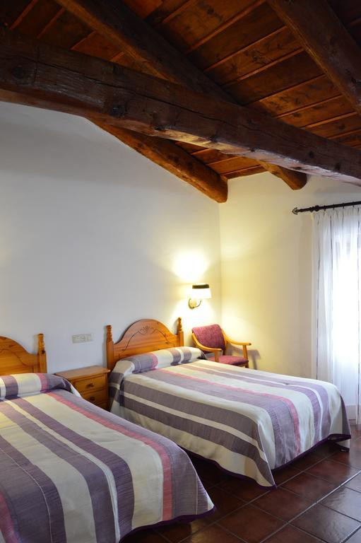 Hostal De Montana La Casa Grande Nogueruelas الغرفة الصورة